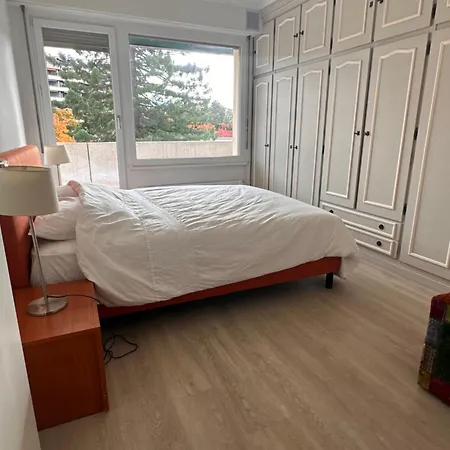 Beautiful 2-bed Near Palexpo, Un Agencies & Diplomatic Missions Apartment